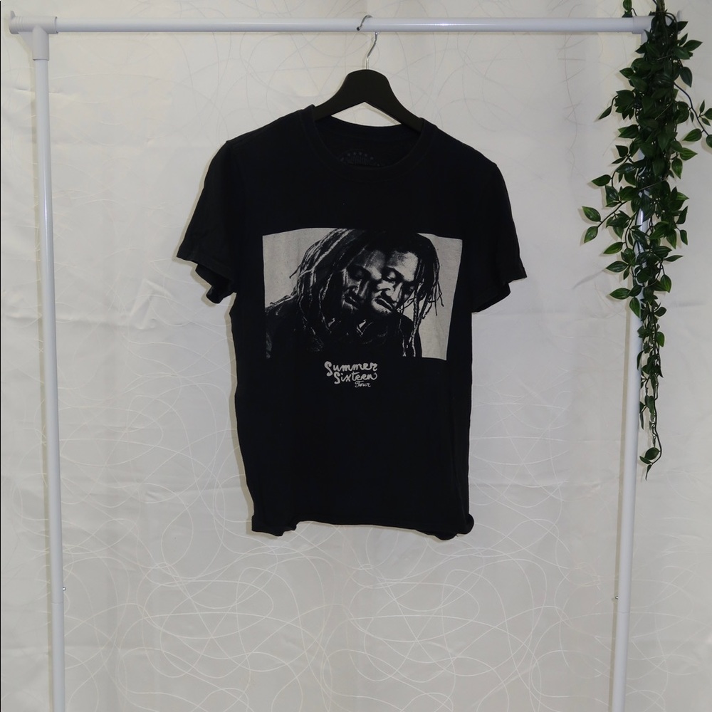 SUMMER SIXTEEN TOUR T-shirt - Concert Merch - Camiseta
